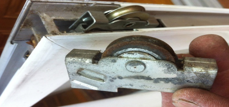 screen door roller repair in Gepps Cross